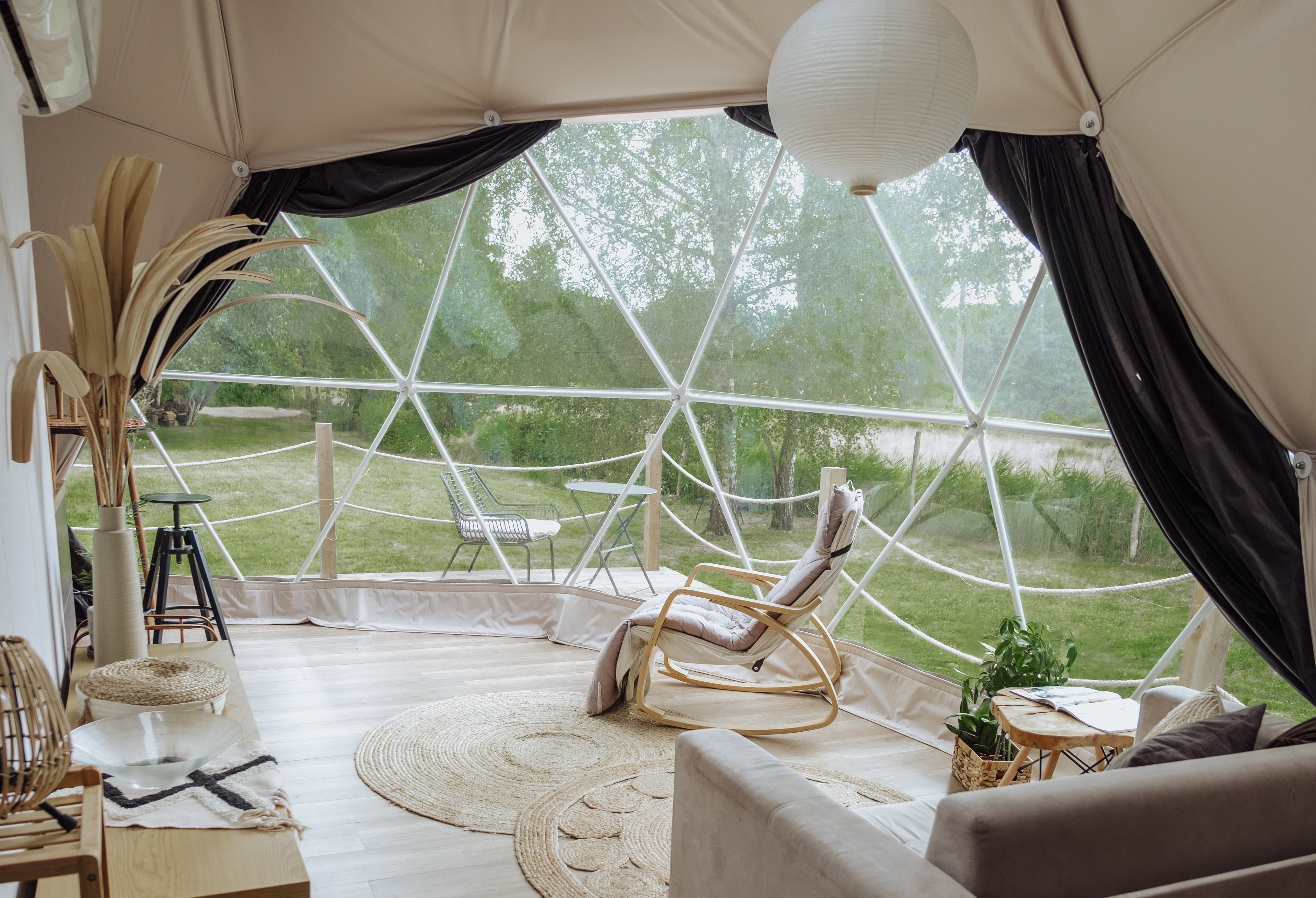 glampingImage48